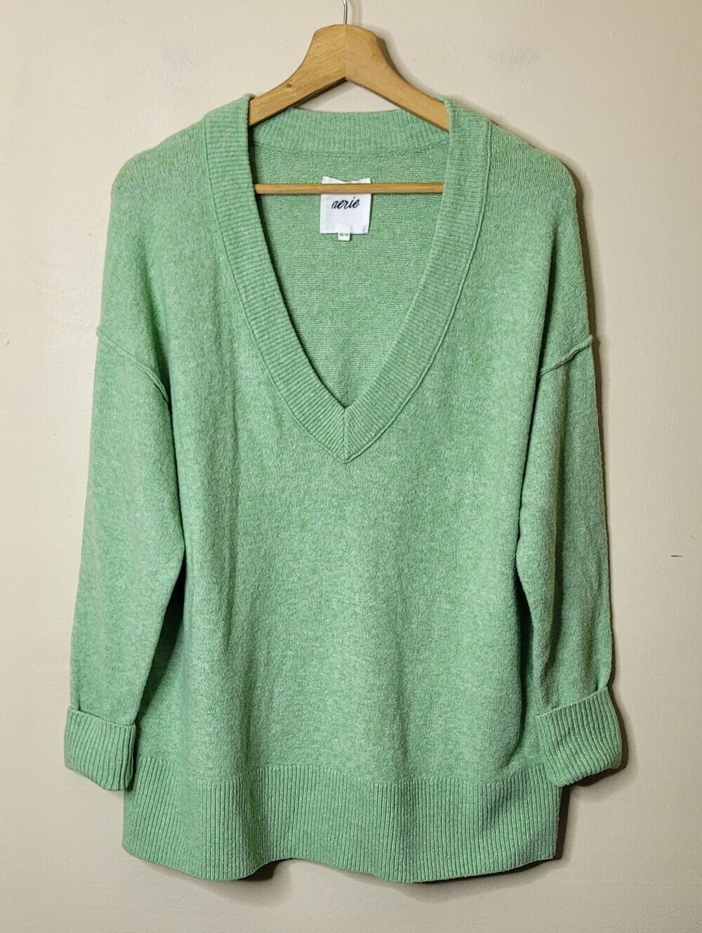 Aerie Unreal V-Neck Sweater Set Of 2 - Picture 3 of 11
